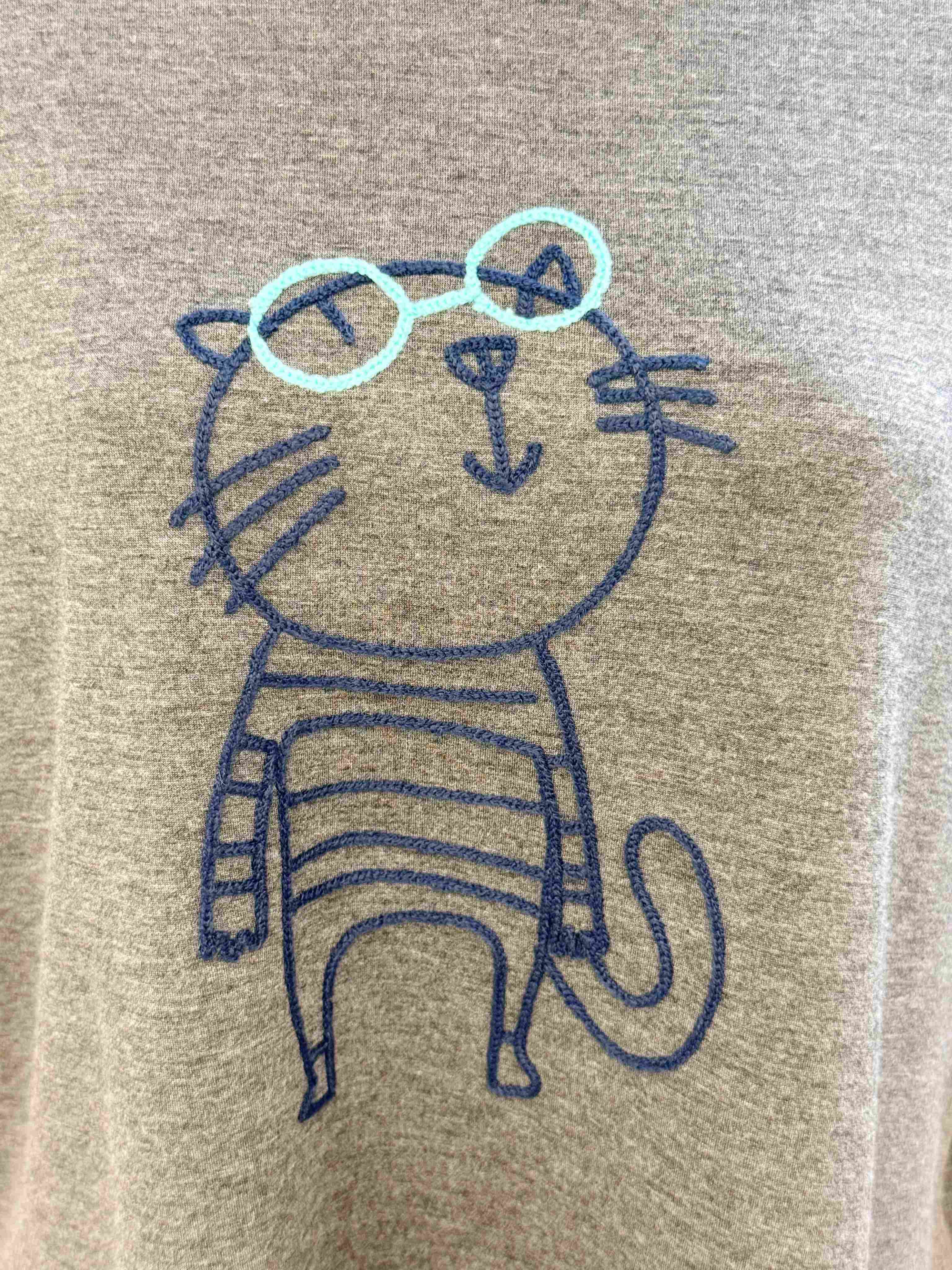 T-SHIRT